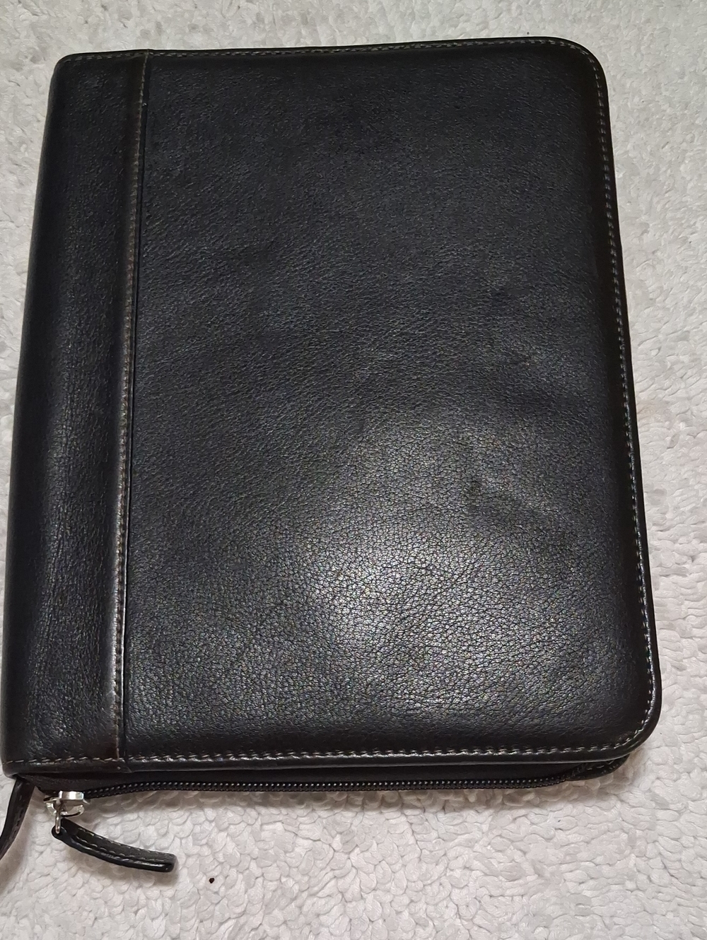 Levenger Leather Zip Portfolio Organizer